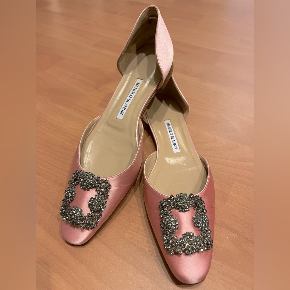 Chic Pink Manolo Flats w/ Crystal Buckle, Size 39.5 (US 9)